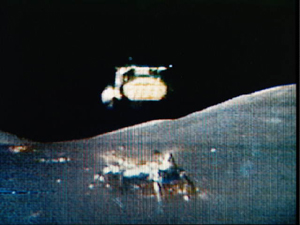 Challenger lyfter från månen och människans utforskning av våran närmaste granne tar en tillfällig paus. 