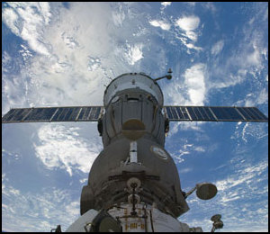 Progressfarkost dockad med ISS den 22 juli 2009.