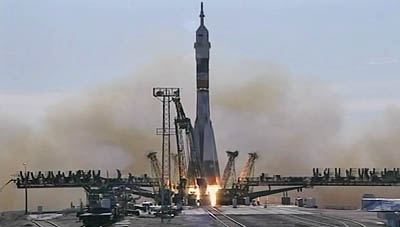 Soyuz TMA-04M har lyft