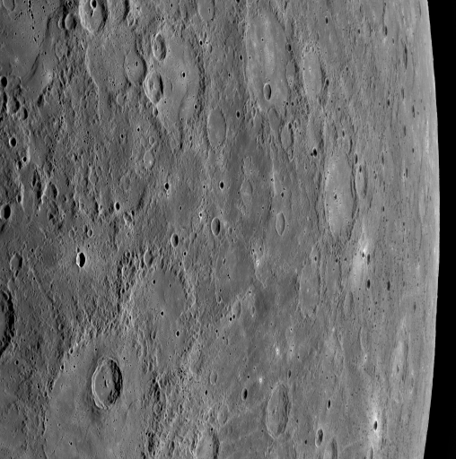 Detta fotografi togs bara minuter efter att Messenger passerat som närmast Merkurius. Fotografiet togs av viddvinkelkameran på Mercury Dual Imaging System (MDIS). Denna sida av Merkurius hade innan Messengers förbiflygning inte setts av någon människogjord rymdsond.