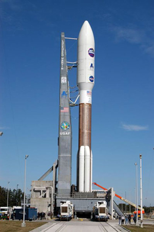 New Horizons och Atlas V-raketen.