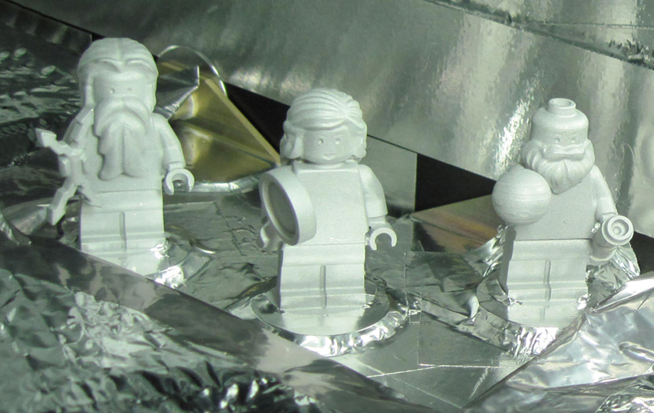 Legofigurerna som ska med till Jupiter.