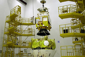 Venus Express under installationen på det tredje raketsteget.
