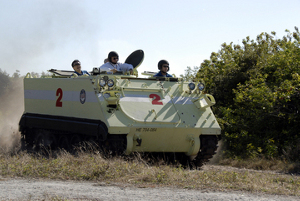 Bes�ttningen ute p� �vning.