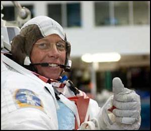 M. Fossum i full tr&auml;ning den 1 juni 2006.