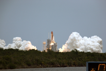 Atlantis STS-125 lyfter!