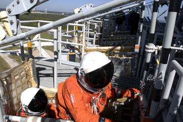 Delar av bes�ttningen under f�rra veckans �vningsgenomg�ng p� KSC.