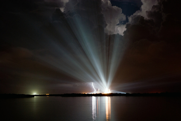 Discovery STS-128.