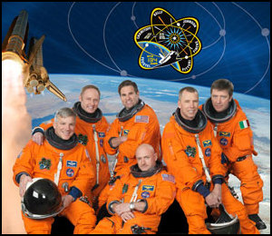 Besttningen: Mark Kelly (nedre mitten), Gregory H. Johnson, Michael Fincke, Greg Chamitoff, Andrew Feustel och Roberto Vittori.